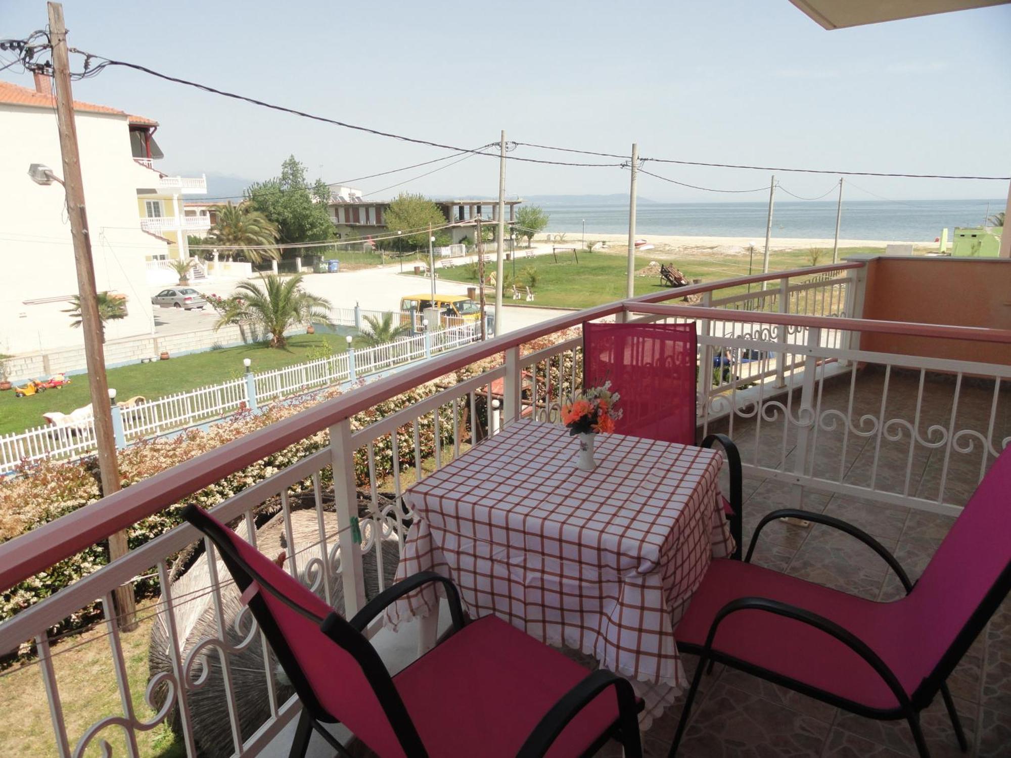 Pension Delfini Asprovalta Habitación foto
